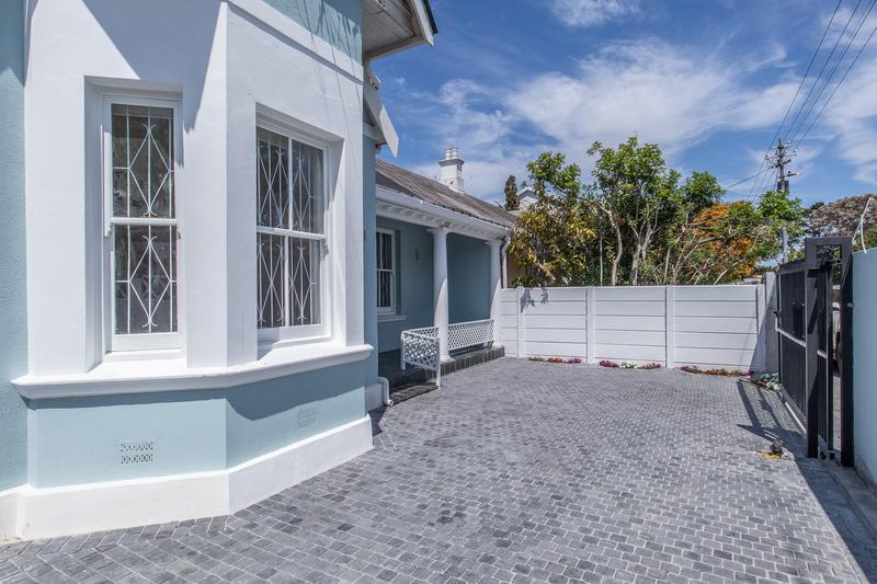 To Let 3 Bedroom Property for Rent in Kenilworth Western Cape